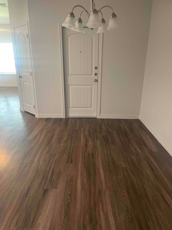 Building Photo - 122 Dolphin St