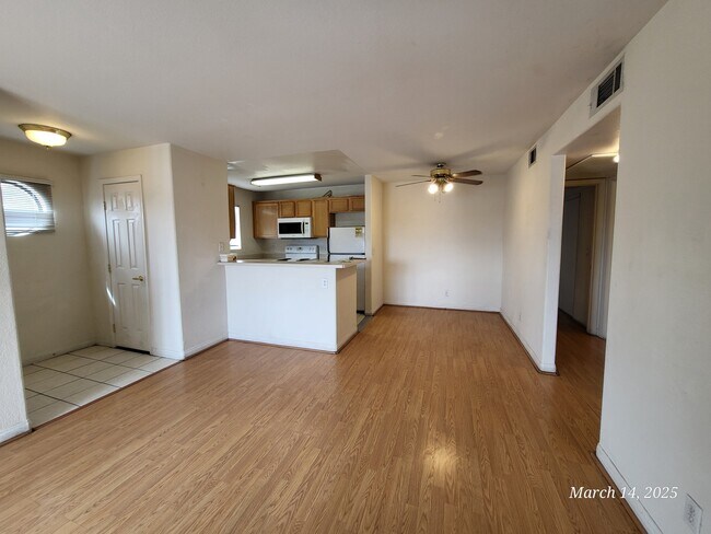 Building Photo - 2986 Juniper Hills Blvd