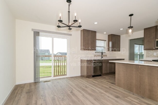 Foto del edificio - 6 Snowdrop Ct