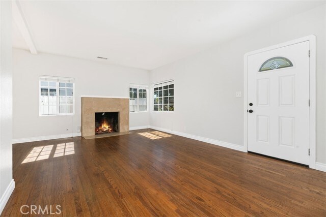 Foto del edificio - 1425 N Olive St