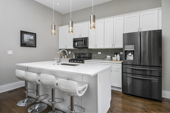 Foto del edificio - 2821 N Halsted St