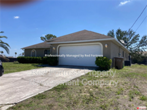 Building Photo - 1823 NW 19th Ave