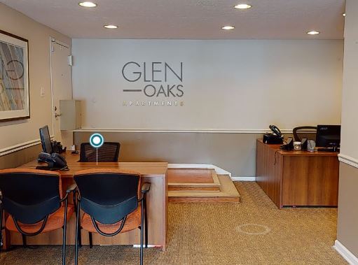 Photo - Glen Oaks Apartments