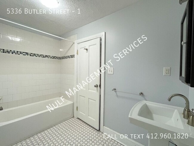 Building Photo - 5336 Butler St