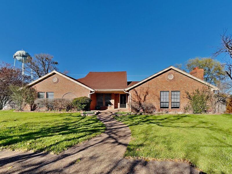 Foto principal - 16 Stone Ct
