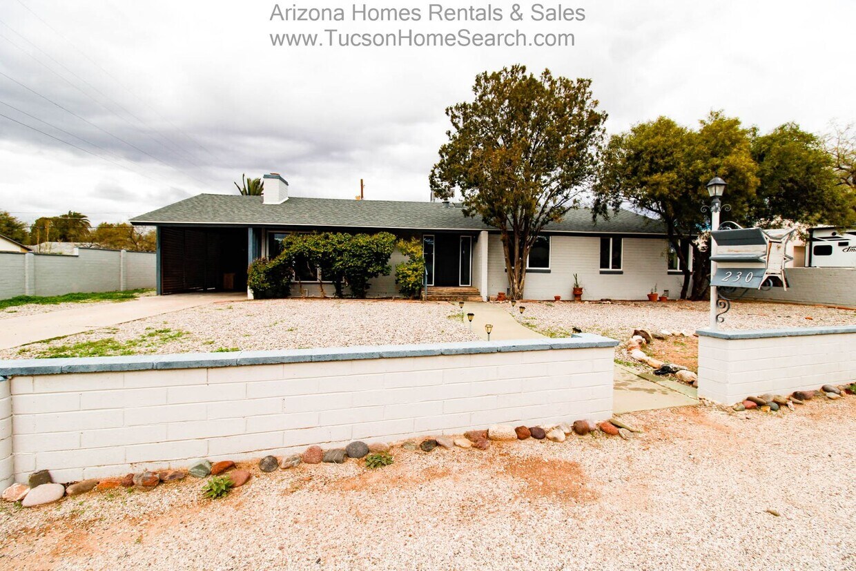 230 S Calle de Jardin, Tucson, AZ 85711 House Rental in Tucson, AZ
