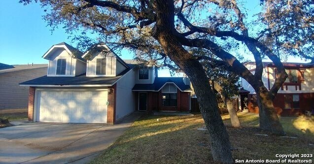 Foto principal - 2622 Johnson Grass