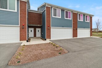 Building Photo - 1038 Gillespie Ln