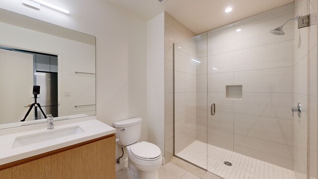 Interior Photo - Vision on Wilshire