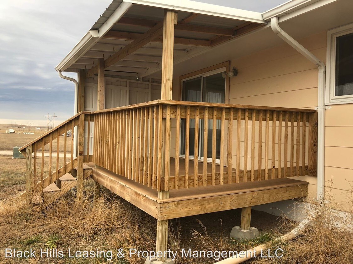 Foto principal - 3800 143rd Ave