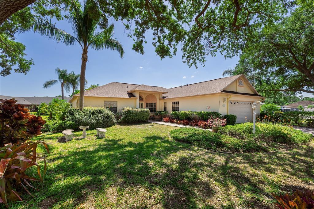 Foto principal - 4527 Hamlets Grv Dr
