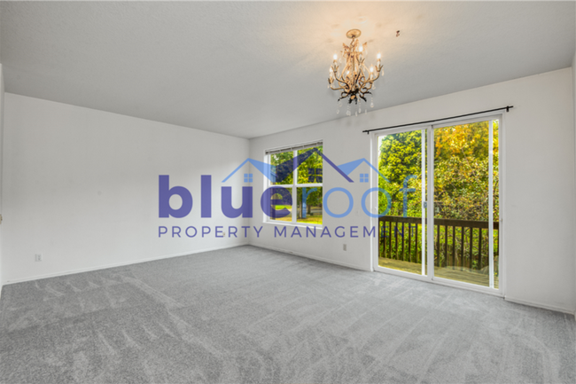 Foto del edificio - 7615 NE Chesapeake St