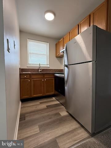 Foto del edificio - 425 Leaf Ave.