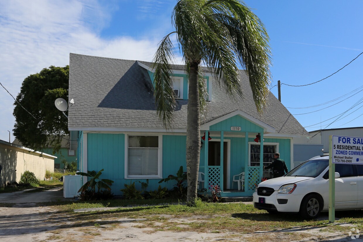 Building Photo - 1150 Old Dixie Hwy