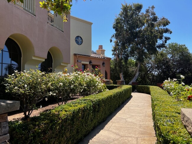 Building Photo - 4698 Granada Way