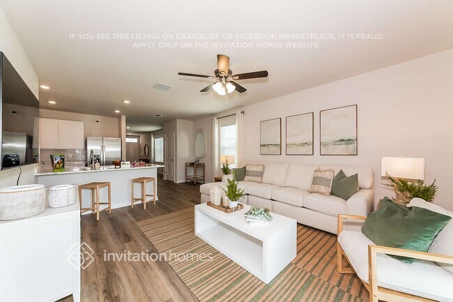 Foto del edificio - 8048 Majestic Palms Ct