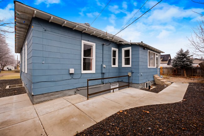 Foto del edificio - 204 18th Ave S