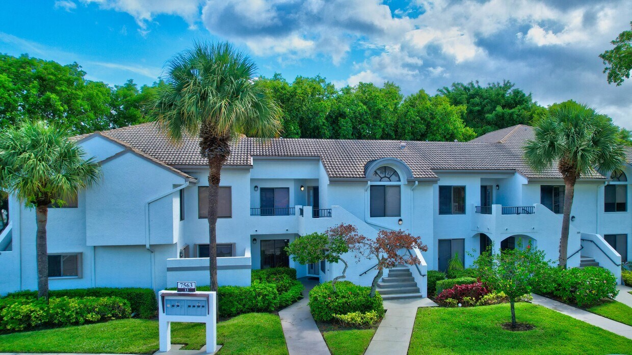 7563 Glendevon Ln Unit 1306, Delray Beach, FL 33446 Condo for Rent in