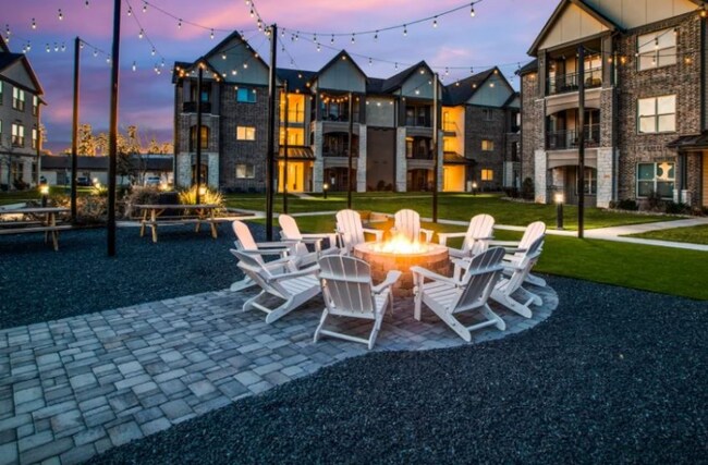 Foto del edificio - 165 Carriage Hills Blvd