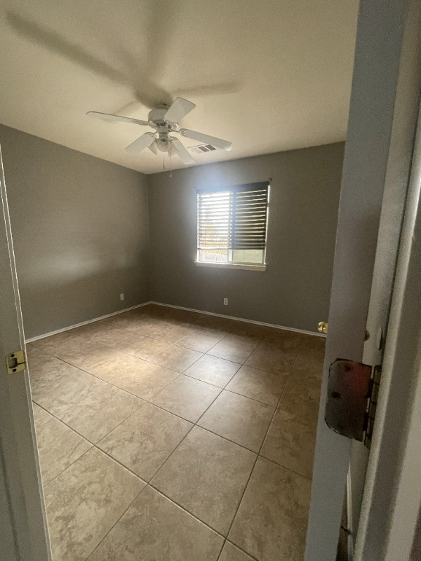 Building Photo - 15101 Mimebark Way