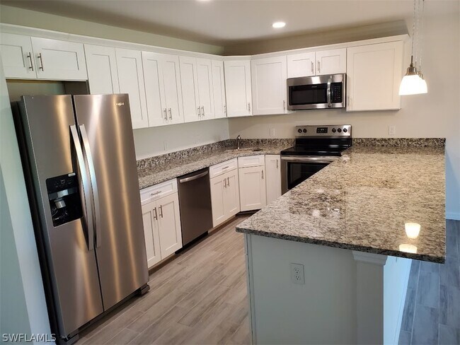 Foto del edificio - 4738 13th St SW