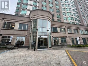 Building Photo - 1-511 Lee Centre Dr