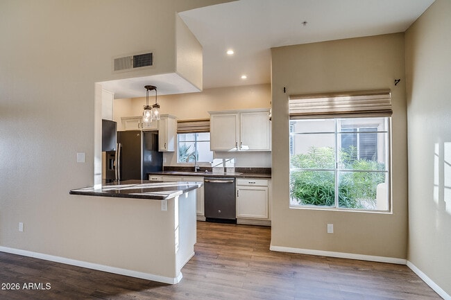 Foto del edificio - 11333 N 92nd St