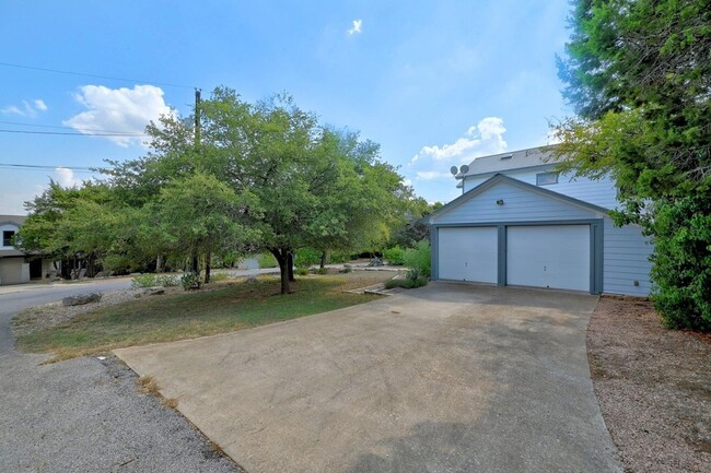 Building Photo - 2826 Lariat Trail