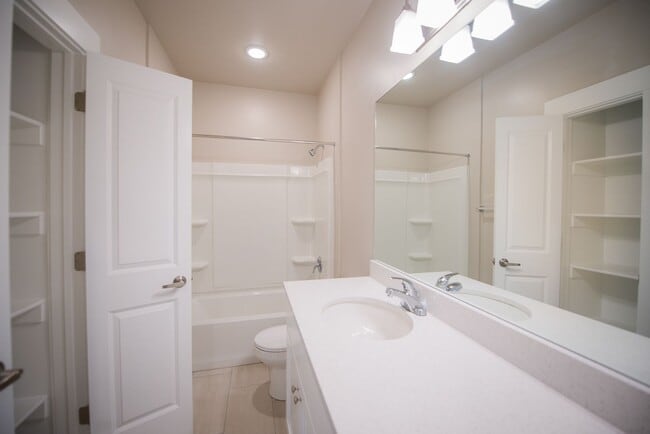 Foto del edificio - Gorgeous 3-Bed Condo at The Village on 12th in Heber. Great Location and Amenities!