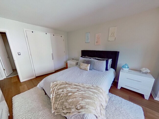 Building Photo - 169 Tremont St