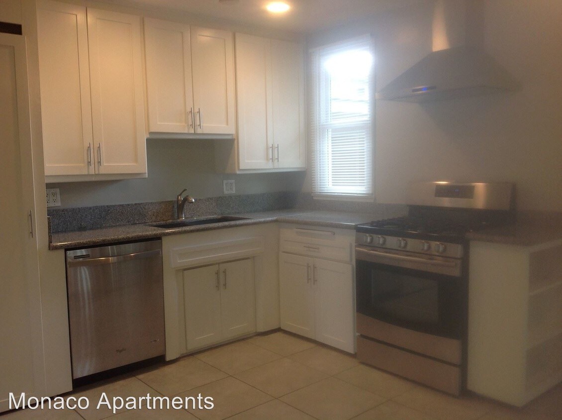 Foto principal - 1127 W Duarte Rd