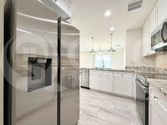 Building Photo - 15120 S Amado Blvd