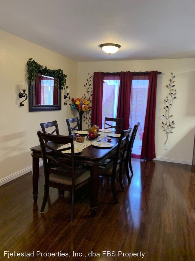 Foto del edificio - 3 br, 2.5 bath House - 1436 Ashford Castle...