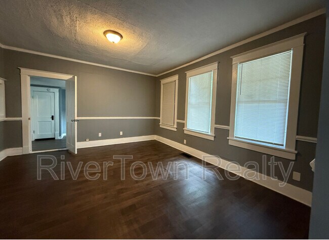 Foto del edificio - 1027 Stonewall St
