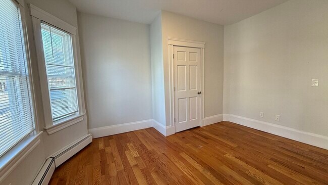 Foto del edificio - 88 Hampshire St