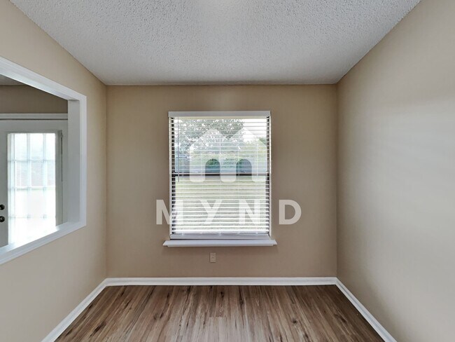 Foto del edificio - 4656 Golden Spike Ct