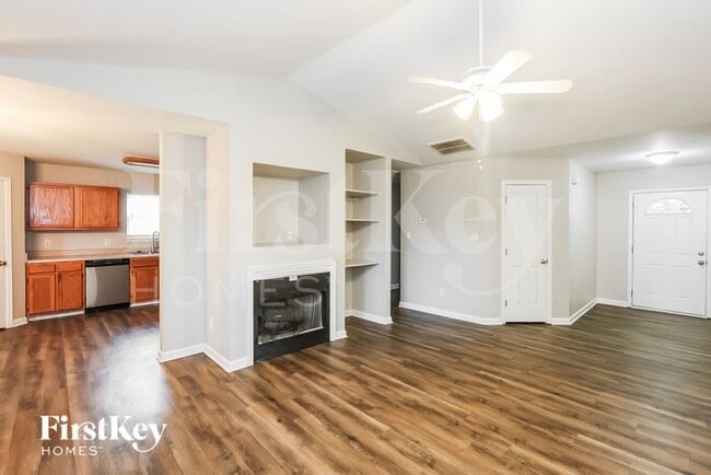 Foto del edificio - 6713 Rain Creek Way