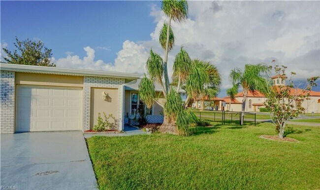 Foto del edificio - 6004 Deming Ave