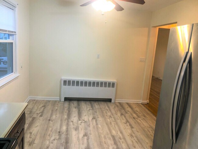 Foto del edificio - 630 Kimball Ave
