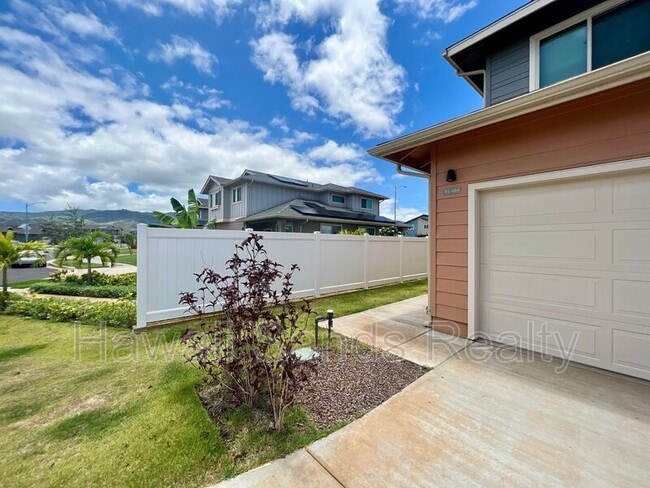 Building Photo - 91-984-984 Huaulaula Loop