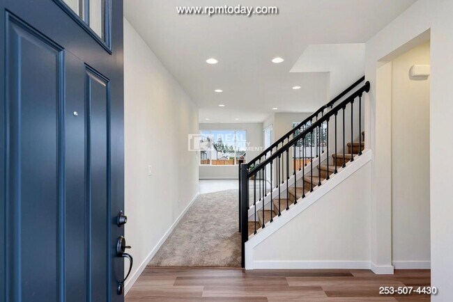 Foto del edificio - 4 Bedroom Home with Valley Views!