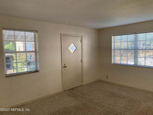 Building Photo - 3554 Riverside Ave