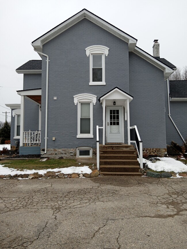 Foto del edificio - 1261 Bloomer Rd