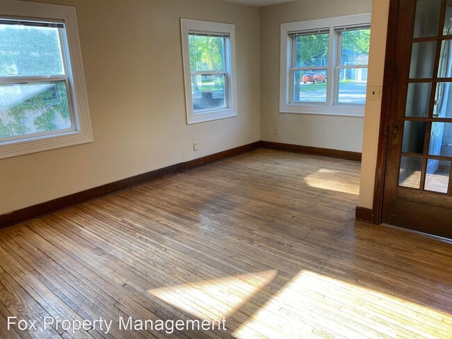 Foto del edificio - 5 br, 2 bath House - 2224 2nd Avenue N.