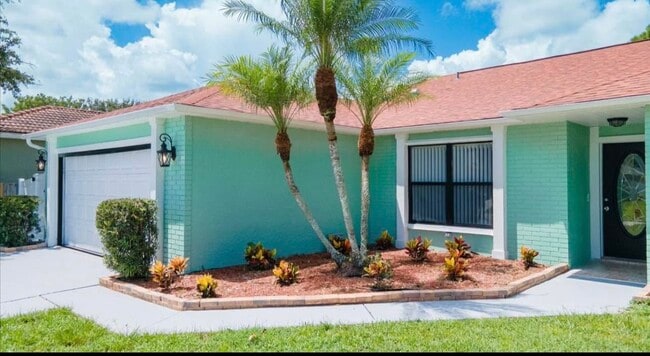 Building Photo - 2024 SW Monterrey Ln