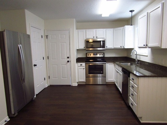 Building Photo - 1454 E 820 S