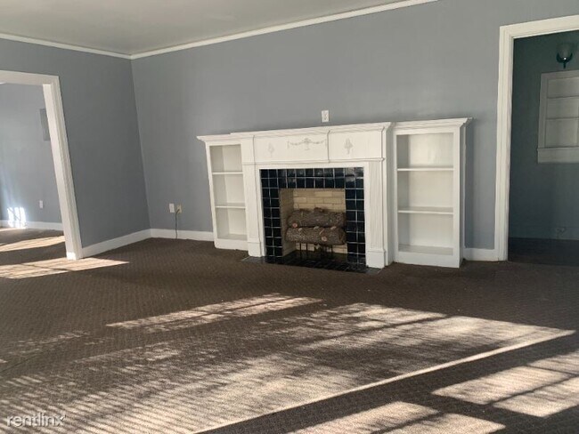 Building Photo - 2 br, 1 bath House - 136 N Sunset Ter