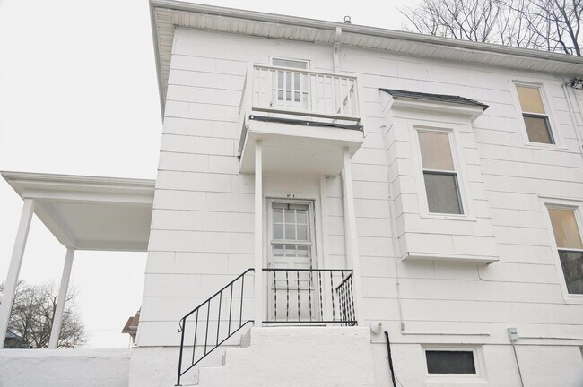 Foto del edificio - 1513 Bouchelle Ave