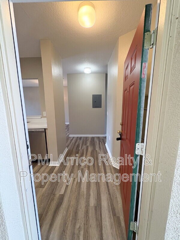 Foto del edificio - 6019 Portsdale Pl