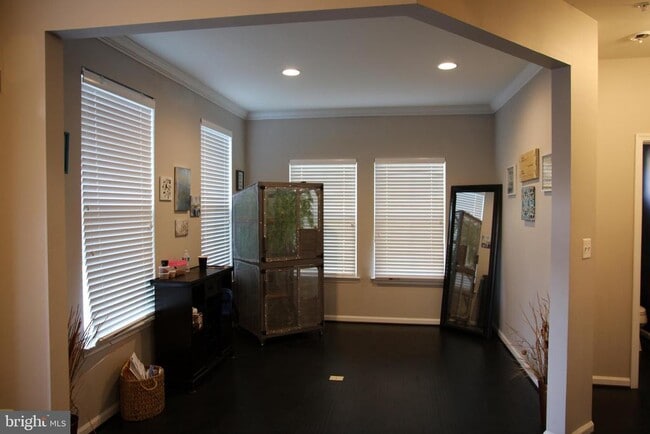 Foto del edificio - 10431 Windlass Run Rd